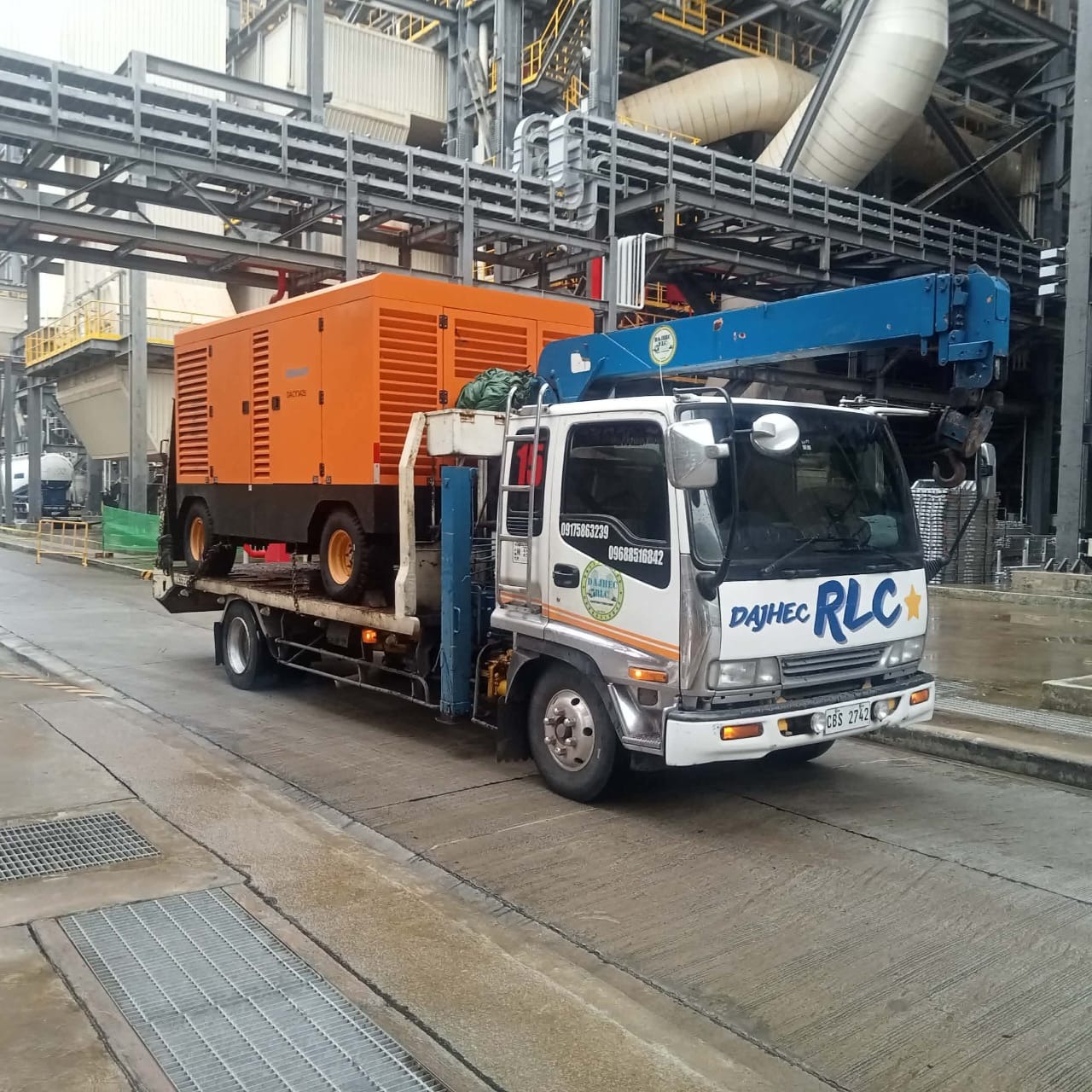 6W SELF LOADER WITH 3TONNER BOOM (SL 15)
