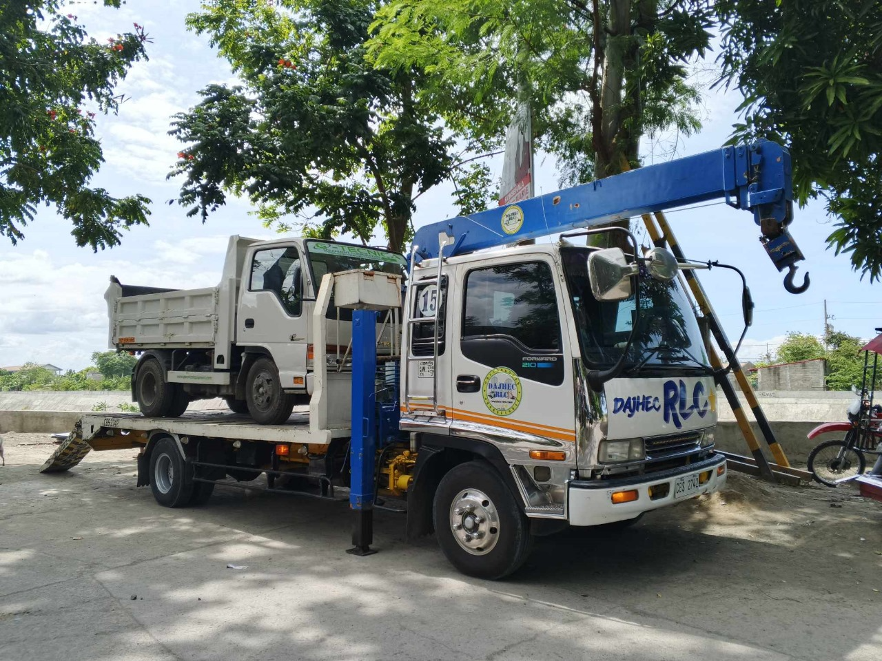 6W SELF LOADER WITH 3TONNER BOOM (SL 15)