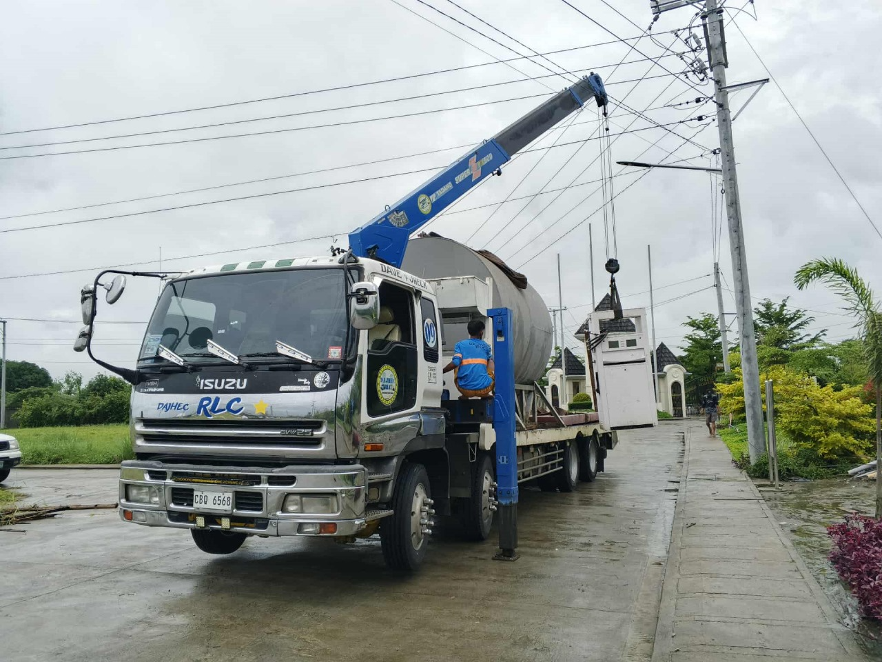 12W WITH 5TONNER BOOM TRUCK (SL 09)