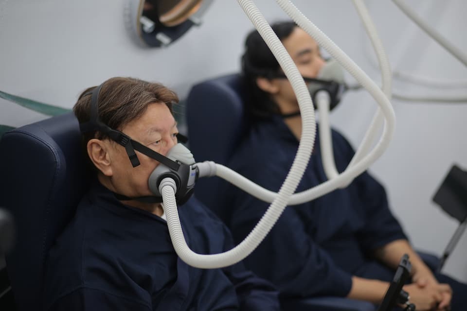 Medical-Grade Hyperbaric Oxygen Therapy (HBOT)